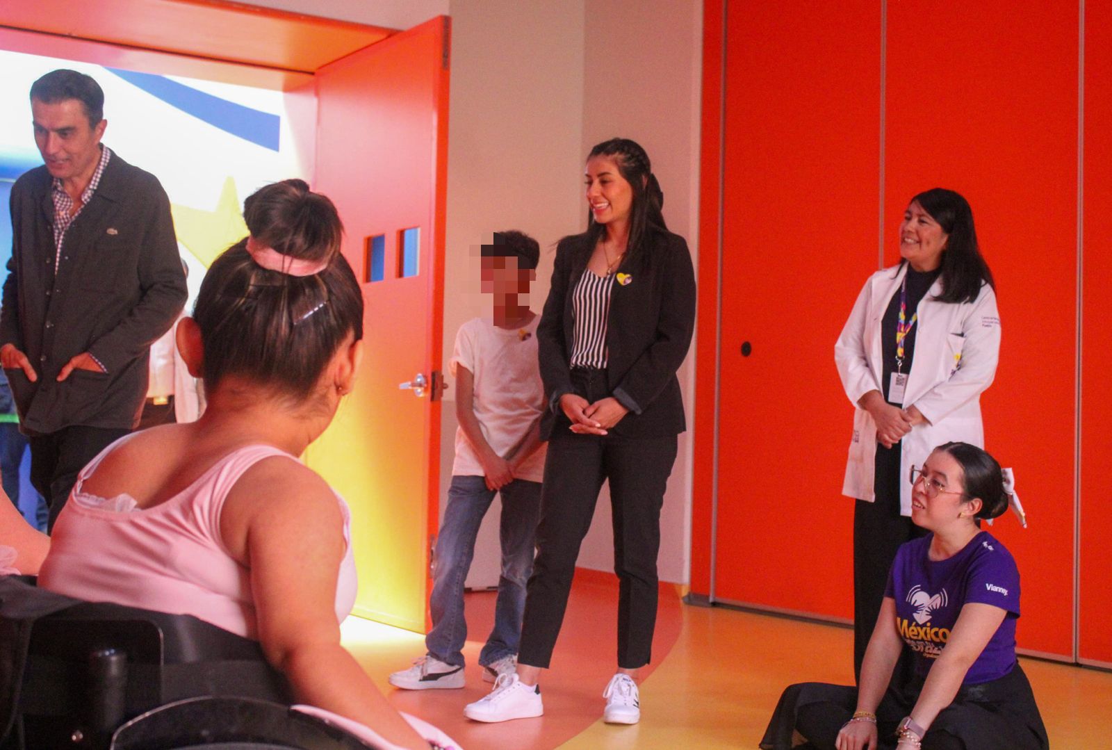 Puebla reconoce a 35 niñas y niños que concluyeron rehabilitación en el CRIT Puebla reconoce a 35 niñas y niños que concluyeron rehabilitación en el CRIT
